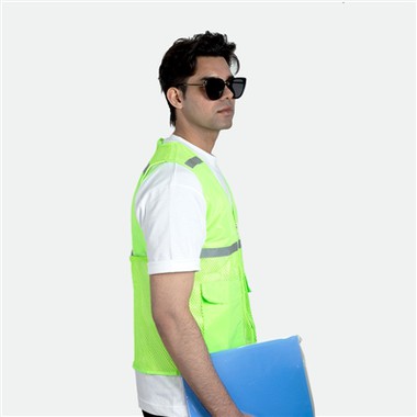 atstarojošās vestes lietošana