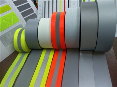 Jaunāko atstarojošo materiālu tehnoloģiju pionieris