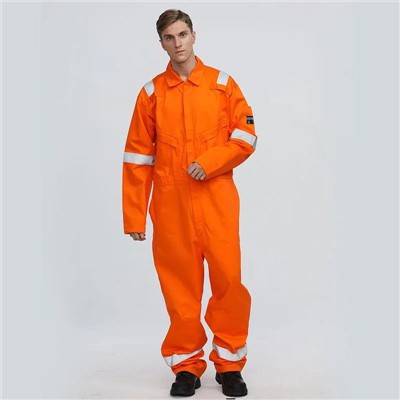 Augsti novērtēta skriešanas drošības veste